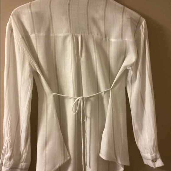 American Rag Cie XXS Peasant Pleated Front Blouse Tie Back White W Tan Stripes - Picture 5 of 9